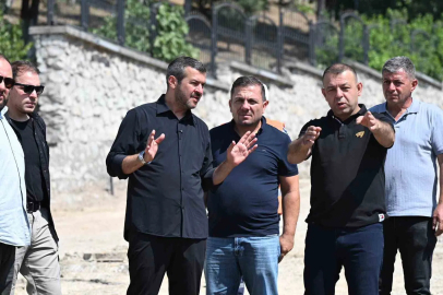Başkan Çetinkaya sahada çalışmaları inceledi
