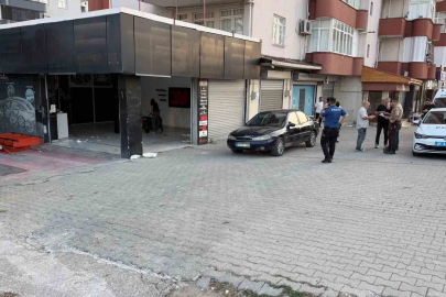 Adana’da alacak verecek kavgası kanlı bitti: Baba ve oğlu öldü, anne yaralı
