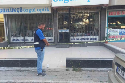 Dördüncü kattan düşen kadın hayatını kaybetti
