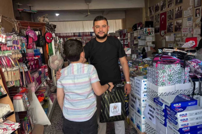 Sivrihisar Bakkallar Odası’ndan öğrencilere kırtasiye desteği
