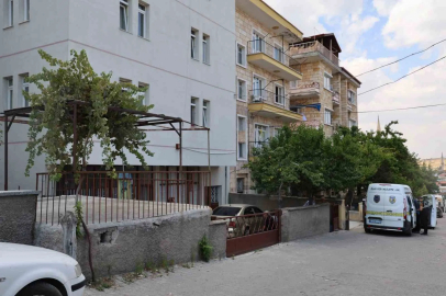 Haber alınamayan adam evinde ölü bulundu
