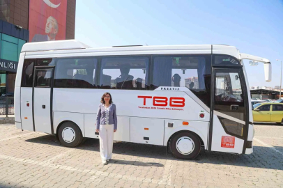 Uşak Belediyesine yeni hizmet aracı
