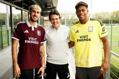 Aston Villa, Zion Suzuki ve Matteo Ruggeri transferlerini açıkladı
