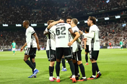 UEFA Avrupa Ligi: Beşiktaş: 2 - Kauno Zalgiris: 0 (İlk yarı)
