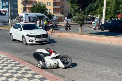 Tavşanlı’da otomobil ile motosiklet çarpıştı: 1 yaralı
