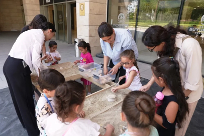 Denizli Büyükşehirden miniklere bilim, tarih ve trafik eğitimi
