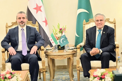 Suriye’den Pakistan’a dışişleri bakanı düzeyinde 19 yıl sonra ilk ziyaret

