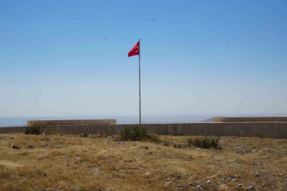 Evliyafakı köyü 105 yıldır şehitlerle birlikte yaşıyor
