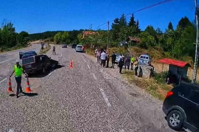 Kastamonu’da iki otomobil çarpıştı: 2 yaralı

