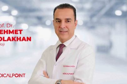 Üroloji Uzmanı Prof. Dr. Solakhan: "Yaz sıcakları böbrek taşını tetikliyor"
