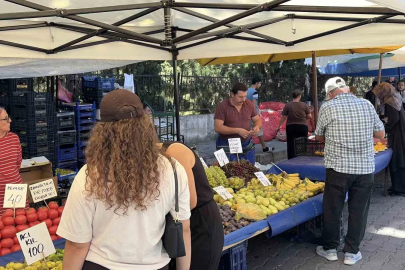 Kırklareli’nde semt pazarlarındaki fiyatlardan hem vatandaş hem de pazarcı memnun
