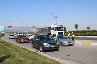Kütahya’da emniyet kemeri ve çocuk bağlama sistemi denetimi
