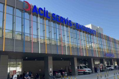 Demir çelik fabrikasının fırın kontrol odasında patlama: 2 yaralı
