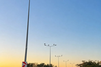 Muratlı’da leylekler direkleri mesken tuttu

