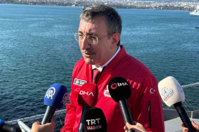 Cumhurbaşkanı Yardımcısı Cevdet Yılmaz: "Güçlü olmak zorundayız"
