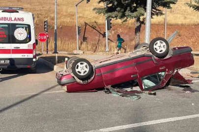 Elazığ’da kaza yapan Tofaş takla attı: 3’ü çocuk 7 yaralı
