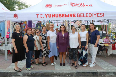 Kadınların el emeği gece pazarında görücüye çıktı
