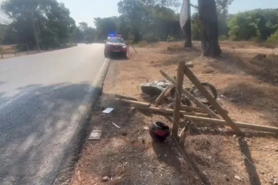 Manavgat’ta motosiklet tel çitlere çarptı: 2 yaralı
