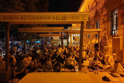 Konya’da Mevlid Kandili coşkusu
