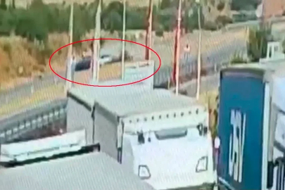 Gaziantep’teki feci kaza kamerada: Ölü sayısı 4’e yükseldi
