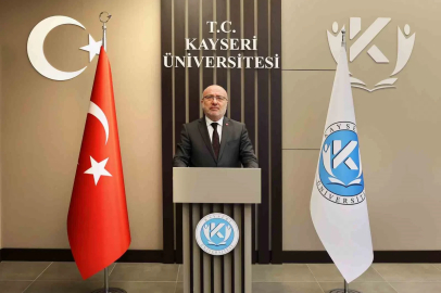 KAYÜ Rektörü Prof. Dr. Kurtuluş Karamustafa’dan "Mevlid Kandili" mesajı
