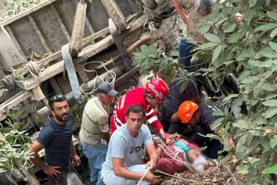 Şarampole uçan kamyonda baba ve oğlu yaralandı
