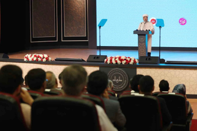 Diyanet İşleri Başkanı Arpaguş: "Peygamber Efendimiz, tüm insanlık için ideal bir örnek olmuştur"
