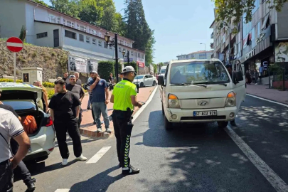 Ereğli’de yolun karşısına geçmek isteyen yayaya araç çarptı: 1 yaralı
