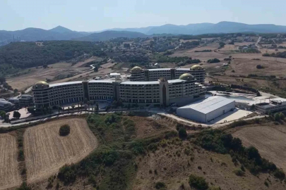 Yalova’da haklarını alamayan çalışanlar otelden ayrılmıyor
