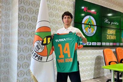 Alanyaspor, Emre Demir ile 3 yıllık sözleşme imzaladı
