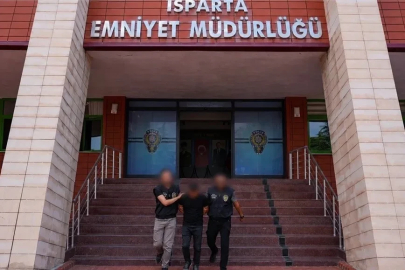 Isparta’da 20 yıl 9 ay 12 gün hapis cezasıyla aranan şahıs yakalandı
