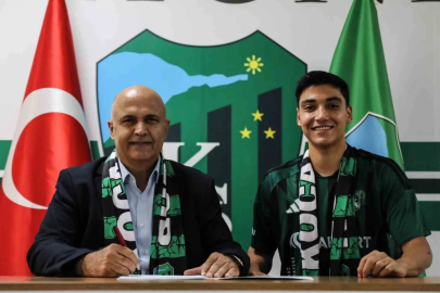 Kocaelispor’dan orta sahaya Hulisi Destici takviyesi
