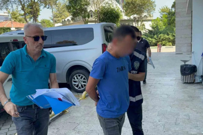 Boşanma aşamasındaki eşini bıçaklayan koca tutuklandı
