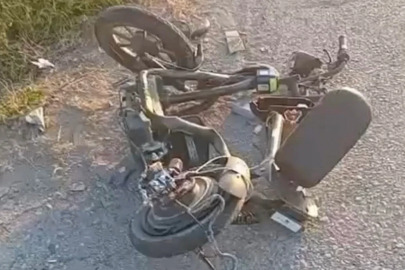 Otomobilin çarptığı elektrikli bisiklet sürücüsü genç kız hayatını kaybetti
