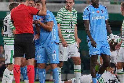 UEFA Avrupa Ligi: Ferencvaros: 1 - Trabzonspor: 0 (İlk yarı)
