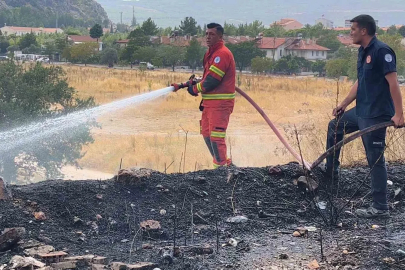 Menteşe’de ziraat alanında yangın
