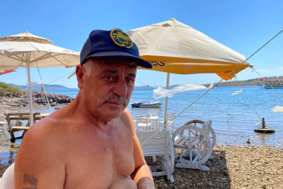 Ayvalık’ta can pazarı...Akıntıya kapılan tatilci şişme botla kurtarıldı
