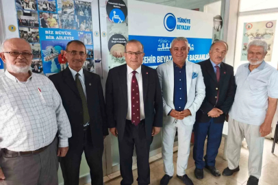 Kırşehir Beyazay Derneği sivil toplum çalıştayına katıldı

