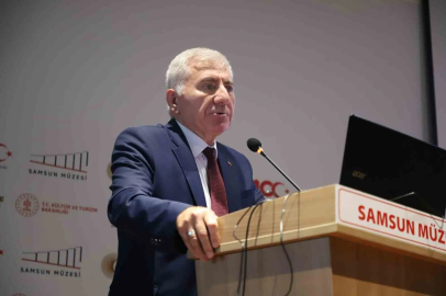 Samsun’da "Bir Zafer, Bir Şehir, Bir Madalya: 30 Ağustos ve Samsun" paneli
