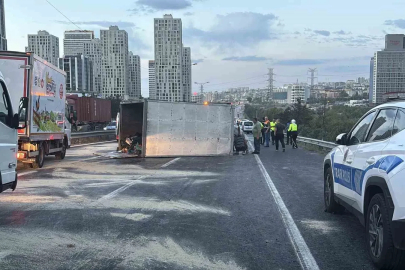 Esenyurt’ta 11 araç kazaya karıştı: 2’ ağır 6 yaralı
