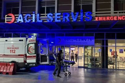 Çanakkale’de evinde rahatsızlanan komedyen Cem Yılmaz hastaneye kaldırıldı
