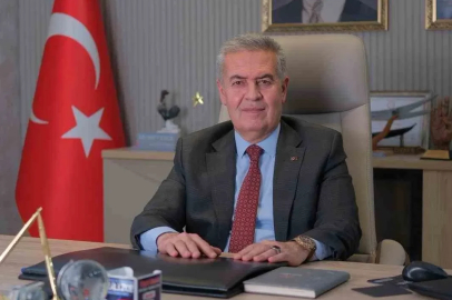 Başkan Erol: "Bu zafer, bizlere birlik içinde aşamayacağımız hiçbir engelin olmadığını hatırlatıyor"
