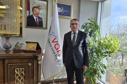 Van OSB Başkanı Memet Aslan: "Malazgirt kapıları açtı, 30 Ağustos tapusunu tescilledi"
