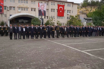 Şırnak’ta 30 Ağustos coşkusu yağmura meydan okudu
