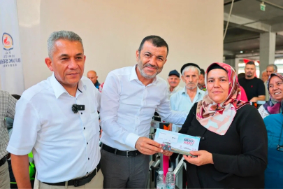 Denizli’de üreticinin yüzü Büyükşehir ile gülüyor
