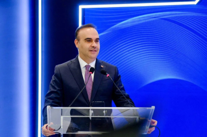 Bakan Kacır: "Ekonomi 24 çeyrektir büyüyor"
