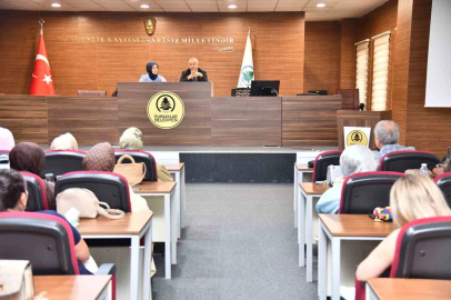 Nezaket Okulları öğretmenleri, eğitimle güçleniyor
