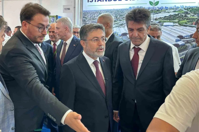 Bakan Yumaklı: "Tarımsal hasılada da dünyada 7’nciliğe yükselmiş durumdayız"
