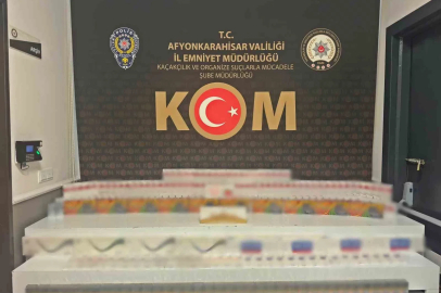 Polis 700 paket gümrük kaçağı sigara ele geçirdi

