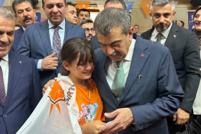 Bakan Tekin: "Bu sorunu çözecek bir iradeyi bir daha göremeyebiliriz"
